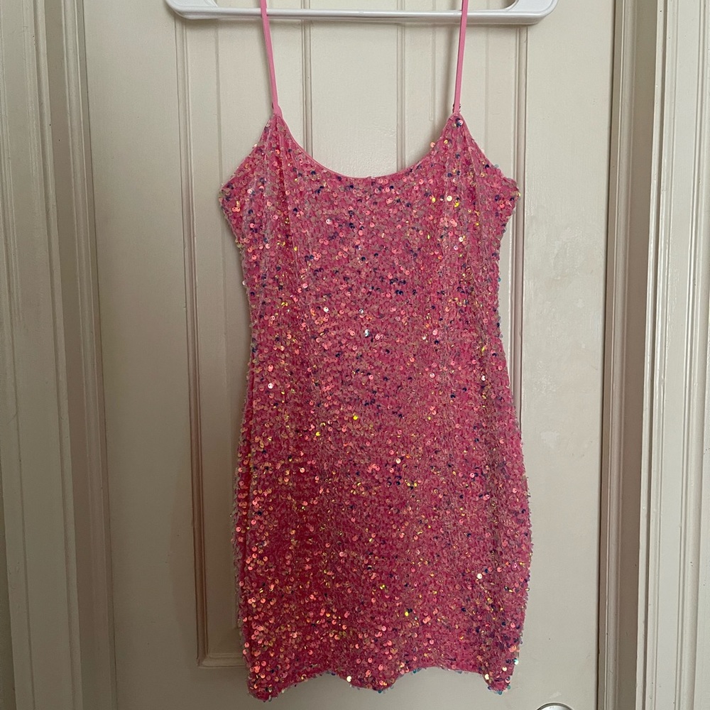 Lucy in the Sky pink sequin dress